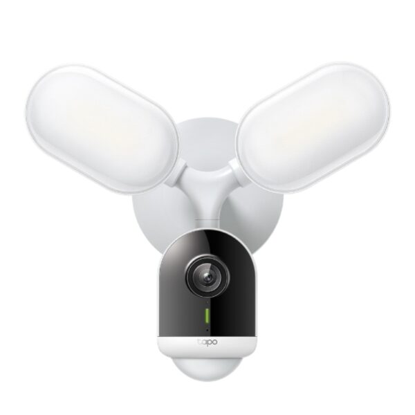SMART FLOODLIGHT CAMERA